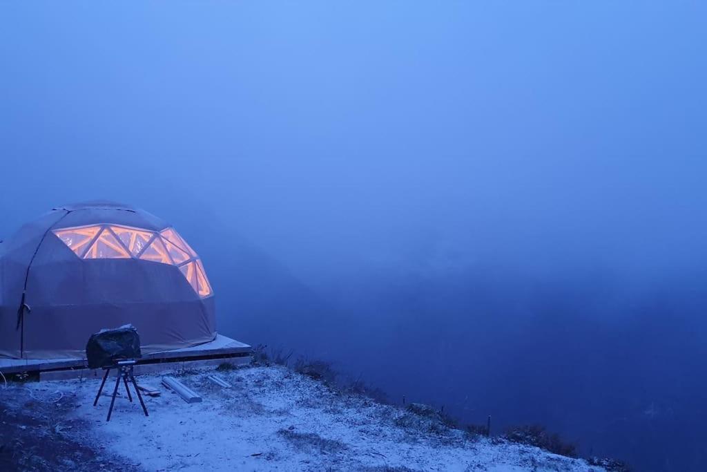 Les 3 Flocons Roure Hotel Екстериор снимка